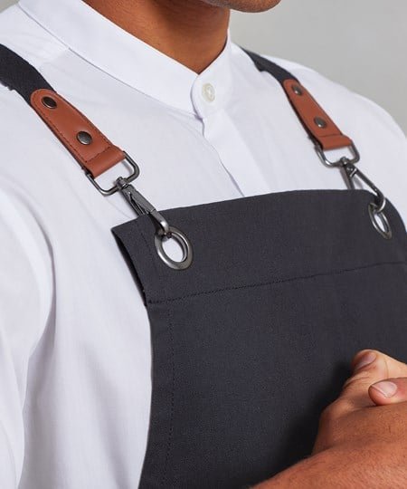 Clip ‘n’ Clasp cross-back bib apron