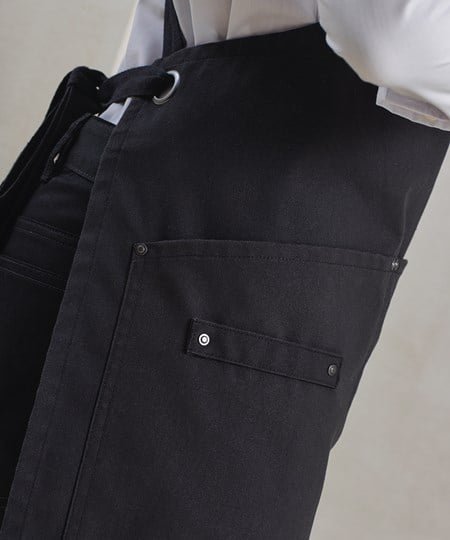 Clip ‘n’ Clasp cross-back bib apron